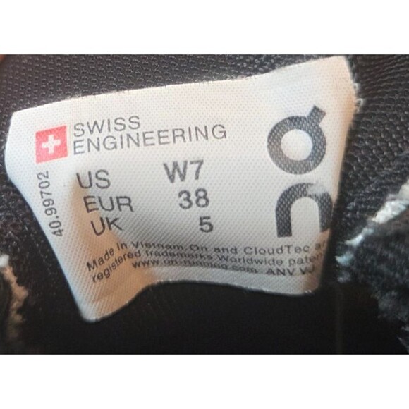 Size 7 - On Cloud X White Black Womens - Picture 6 of 7